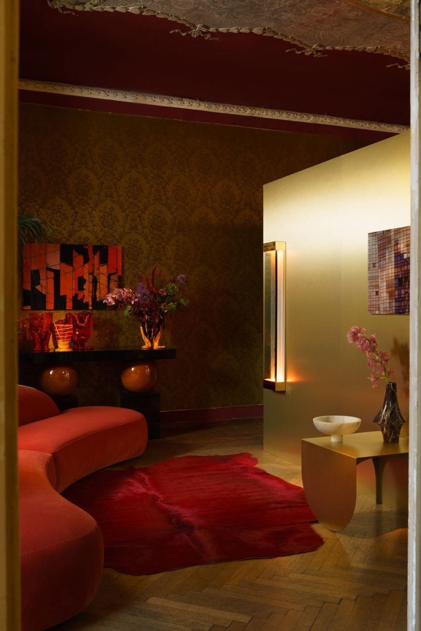 Living room at Artemest's L'Appartamento in Milan by Kingston Lafferty Design