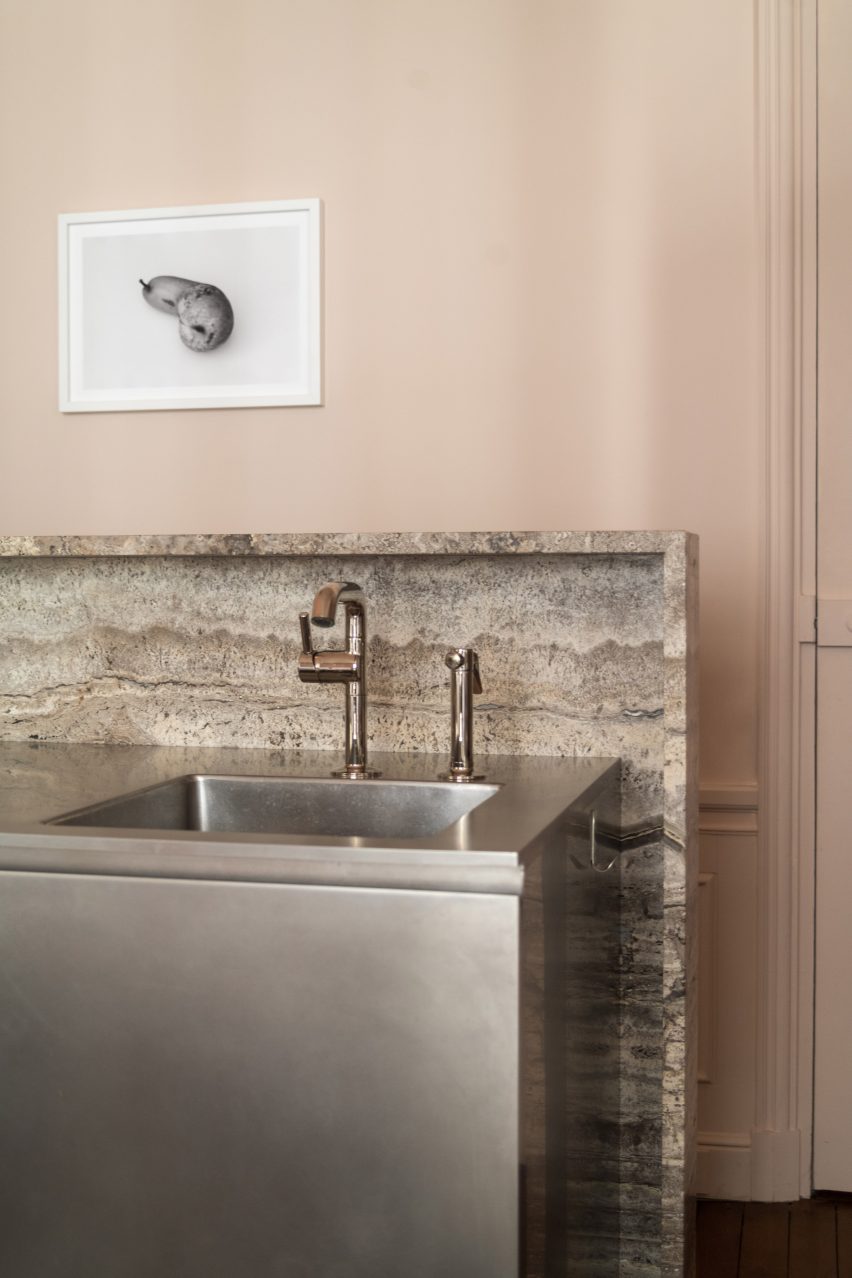 Canal Saint-Martin apartment by Rodolphe Parente