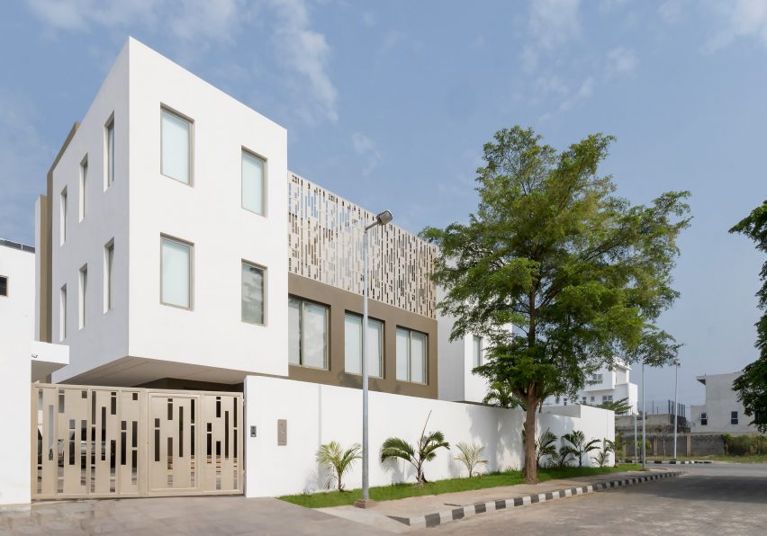 Exterior of the Lantern House by CmDesign Atelier