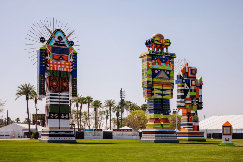 Robotic statues at Coachella