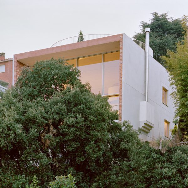 Casa Dosmurs by Mesura in Spain