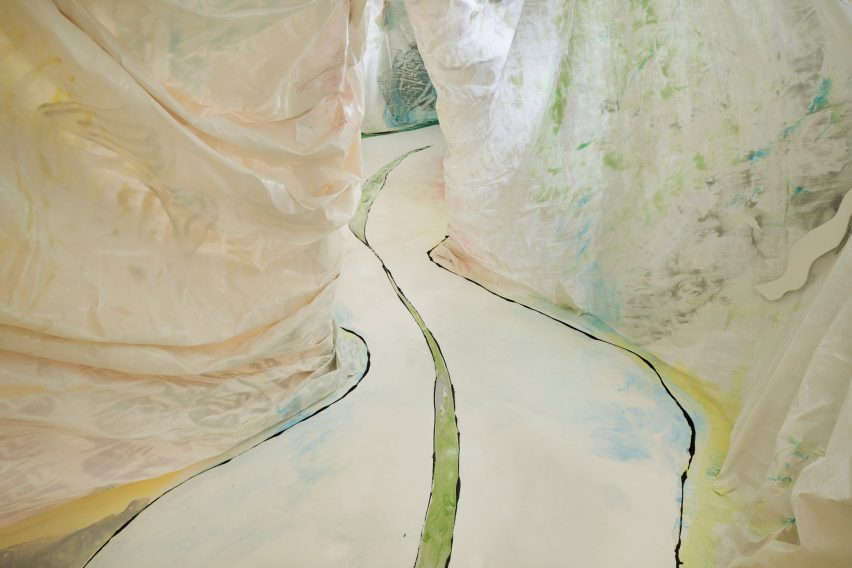 Vieni a Vedere installation by Bottega Veneta and Gaetano Pesce at Milan design week