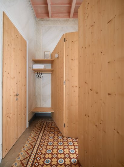 Hallway of Hevresac Hotel
