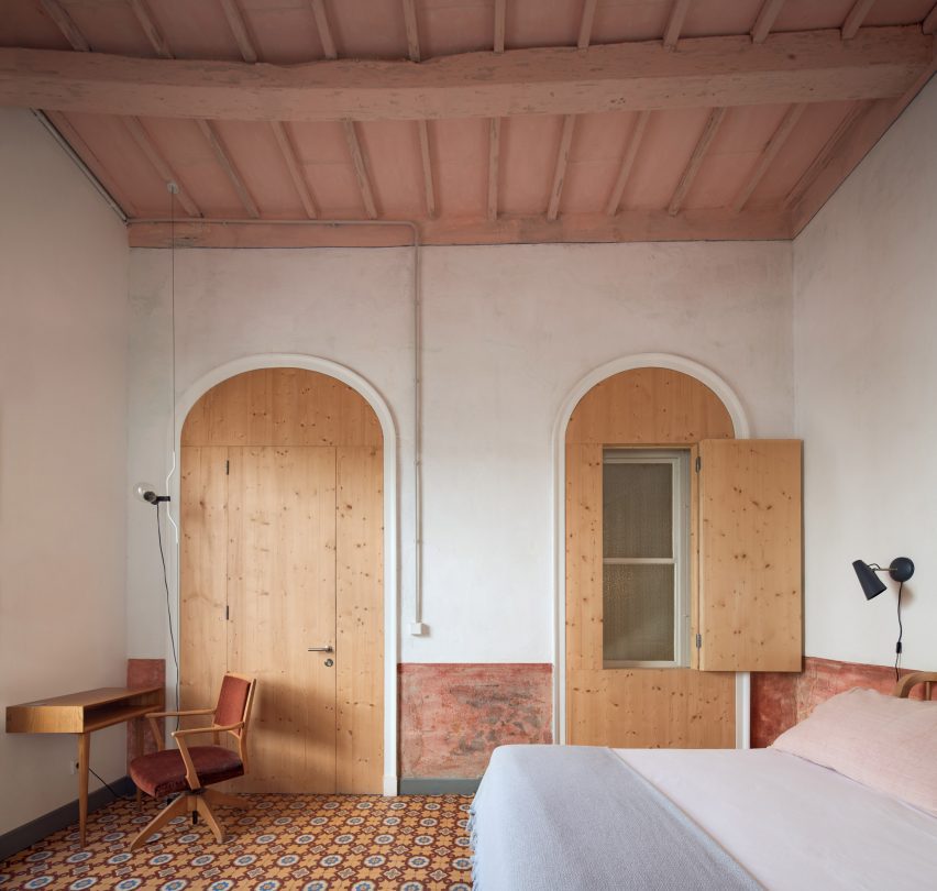 Hevresac Hotel in Menorca by Emma Martí Arquitectura