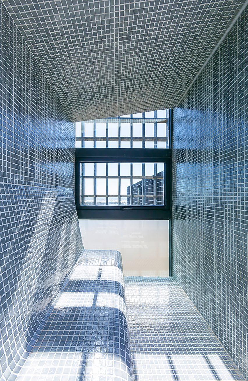 House of Circumferences LAND Arquitectos