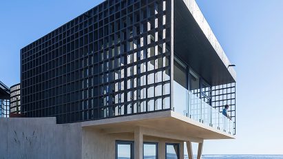 Stilted form