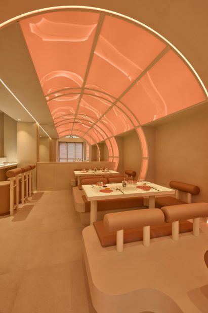 Dining area of ICHI Station restaurant in Brera