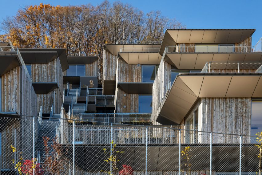Miyanomori by Kengo Kuma and Associates