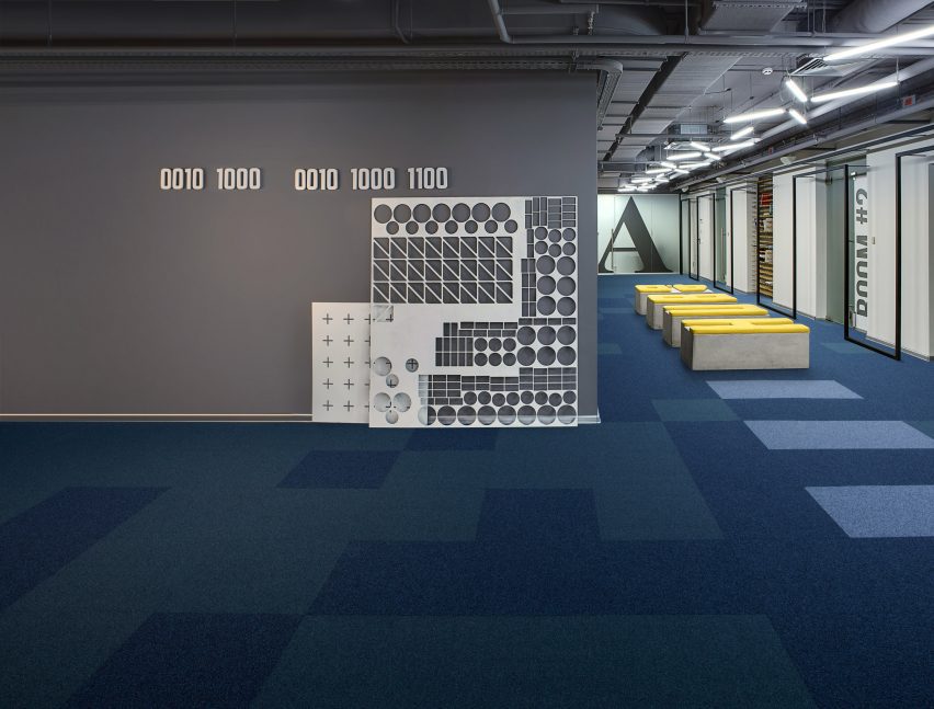 Millennium Nxtgen carpet tiles by Modylyss