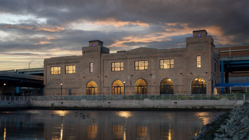 Exterior of the Bronx Children's Museum on O'Neill McVoy on a city waterfront
