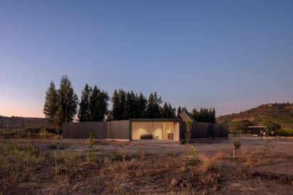 Paire House at dusk