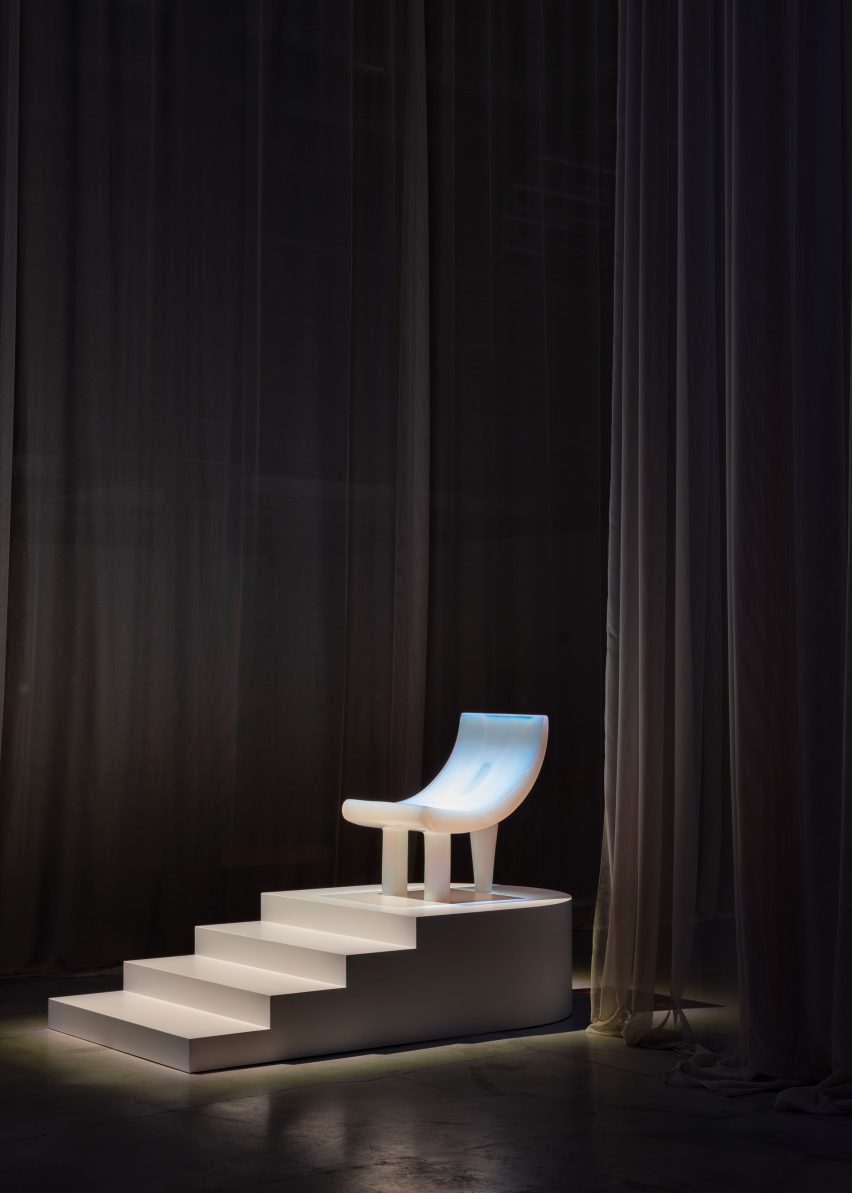 Klisis chair for Poikilos at Poikilos resin furniture exhibition by Objects of Common Interest at Nilufar Depot in Milan
