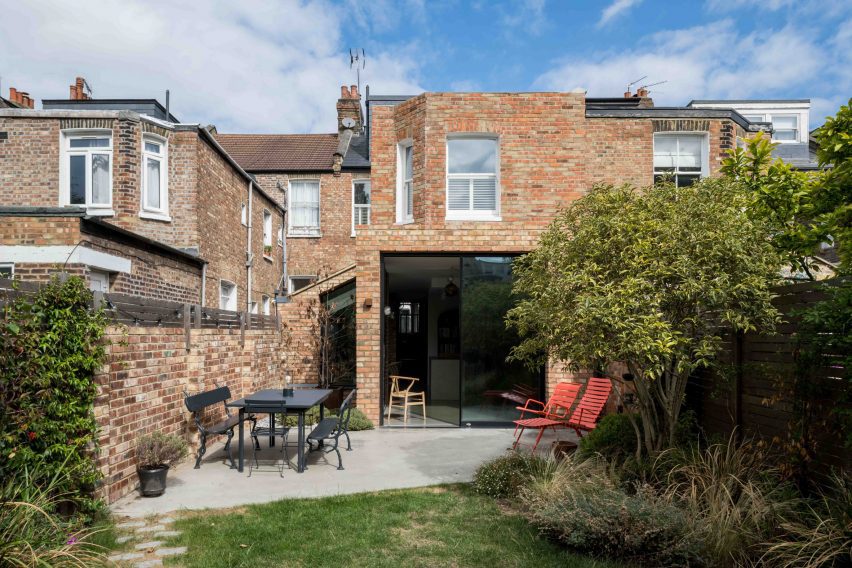 Exterior of Queen's Park House by Rise Design Studio