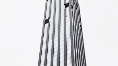 Exterior of 227 Fifth Avenue by Rafael Viñoly