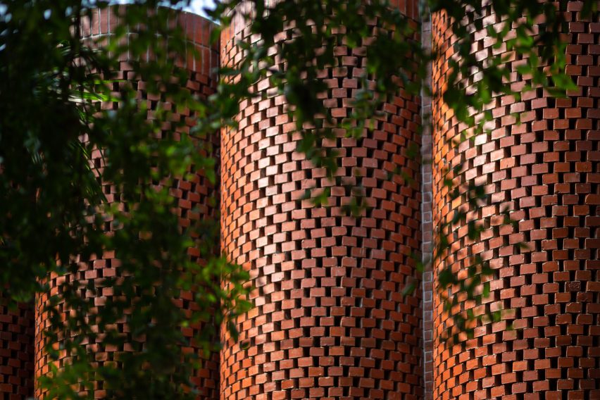 Exterior of Shah Muhammad Mohshin Khan Mausoleum in Bangladesh by Sthapotik