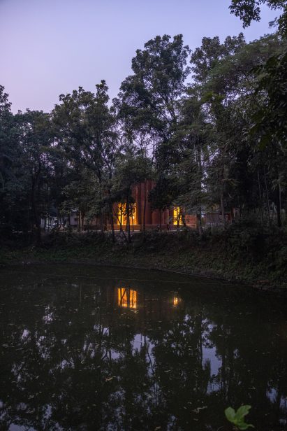 View of Bangladesh mausoleum by Sthapotik from a nearby river