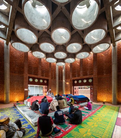 Cultural building lit by cylindrical skylights