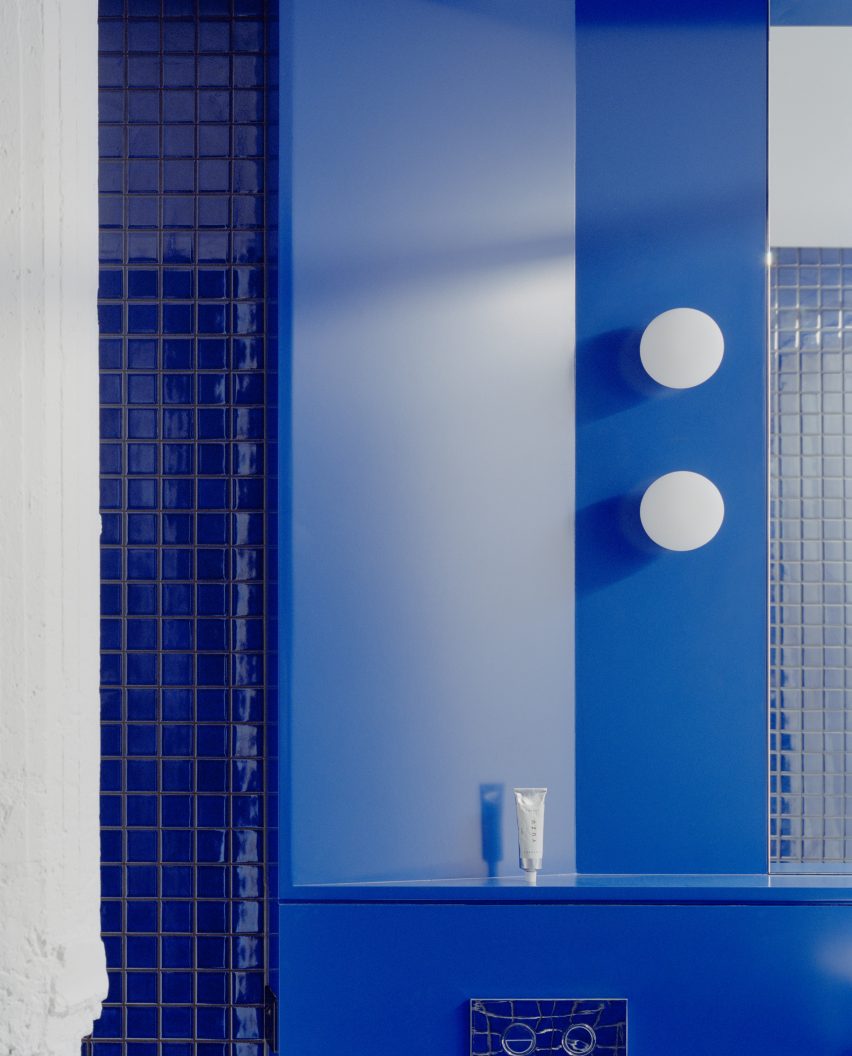 Kerr apartment renovation by SSdH