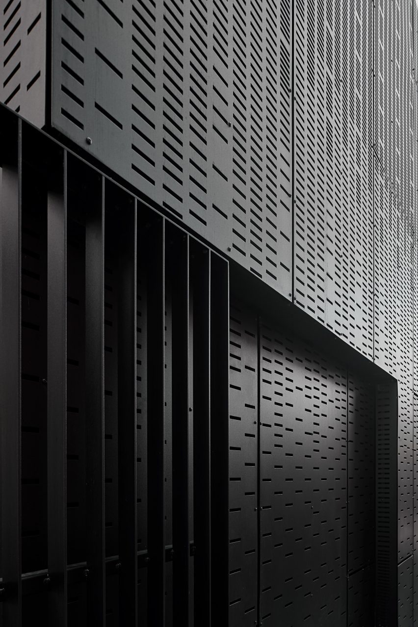 Exterior of St Martins Lane extension in Melbourne by Matt Gibson Architecture + Design