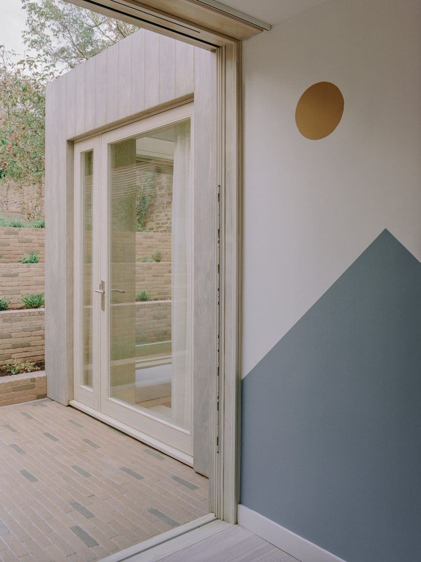 Interior of Steele's Road House by Neiheiser Argyros