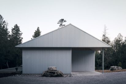 Exterior photo of a house in Devil's Glen
