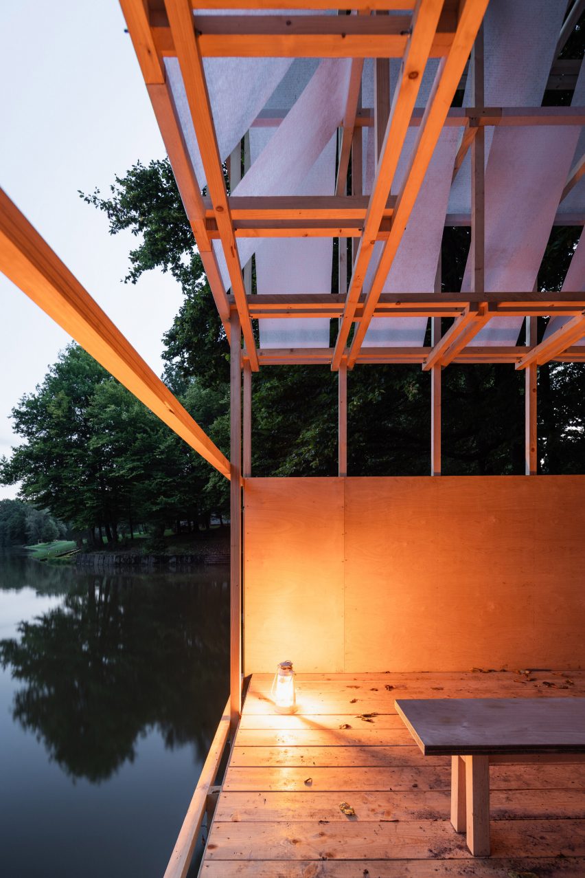 Tea House Pavilion by Grau Architects