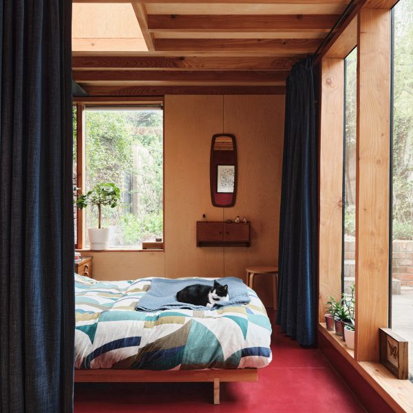 The Secret Garden Flat by Nic Howett Architect