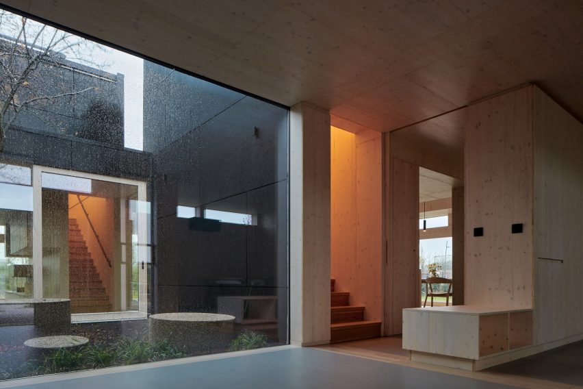 Interior of Warm Nest by Ark-shelter and Archekta in Belgium