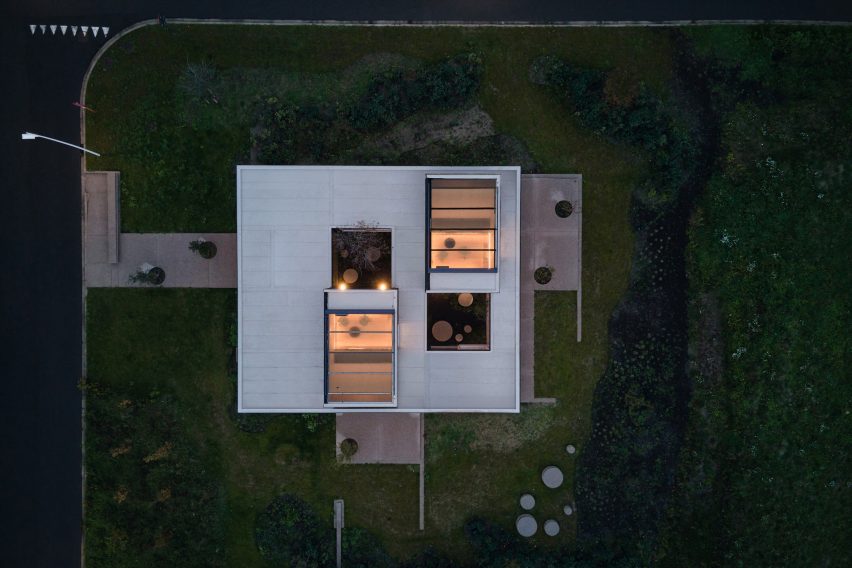 Exterior of Warm Nest by Ark-shelter and Archekta in Belgium
