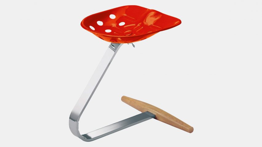 Mezzadro, stool, design Achille and Pier Giacomo Castiglioni 1957, credits Courtesy of Zanotta SpA