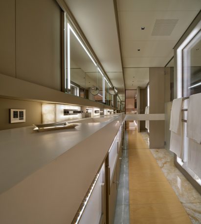 Antolini's White Onyx interiors