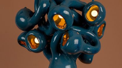 Navy lamp resembling a snake