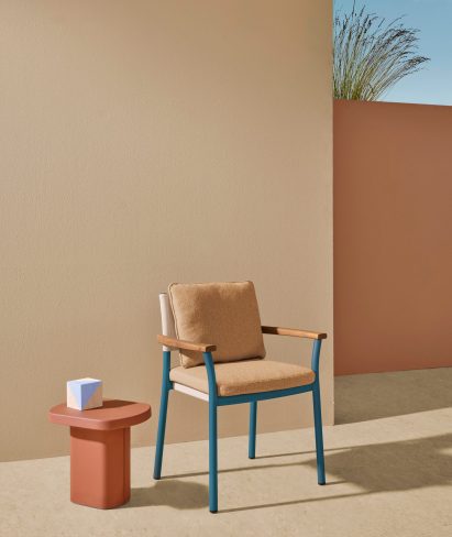 Guinea armchair by CMP Design