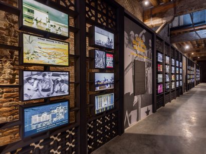 Screen showing history of tropical modernism