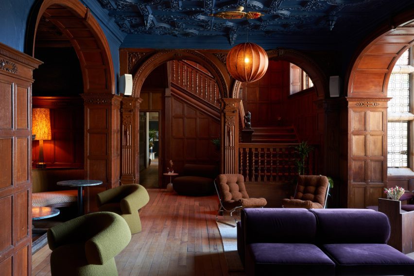 The Snug inside Birch Selsdon hotel