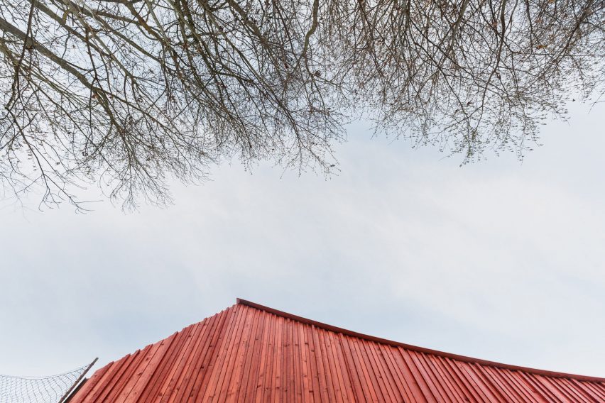 Cabin Above the Town by Byró Architekti
