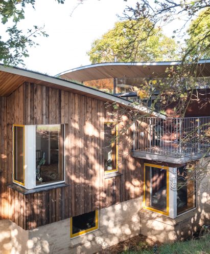 Wood-clad exterior of Suffolk house by MAP Architecture and Jon Broome Architects