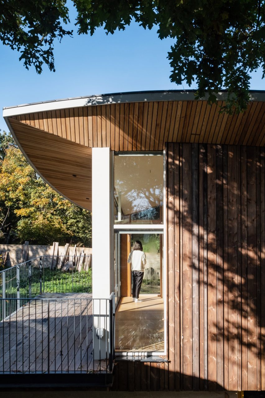 Exterior of Creek Cabin by MAP Architecture and Jon Broome Architects