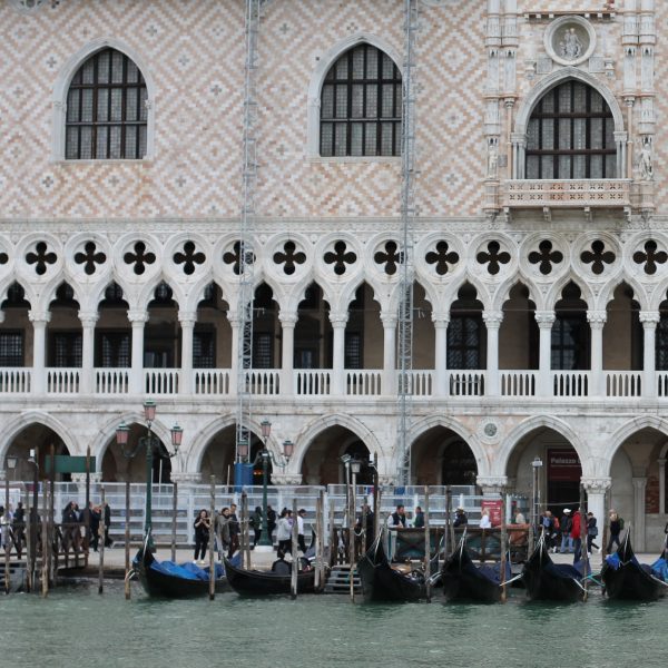 Dezeen architecture biennale