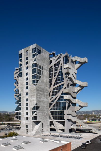 Building facade with core and protruding staircase