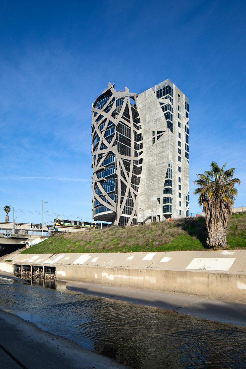 Wrapper Tower