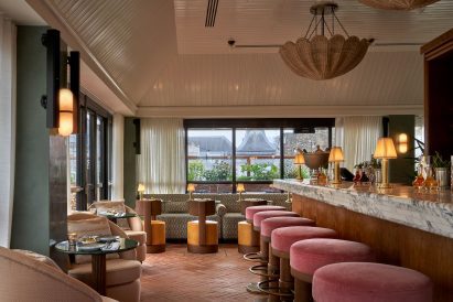 Yasmin restaurant by Fettle