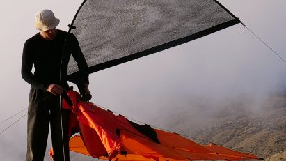 Fog-collecting jacket by Pavel Hedström