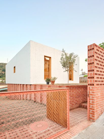 Cork-clad home in Spain