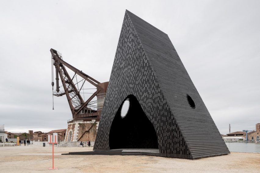 Kwaee pavilion by David Adjaye at Venice Architecture Biennale