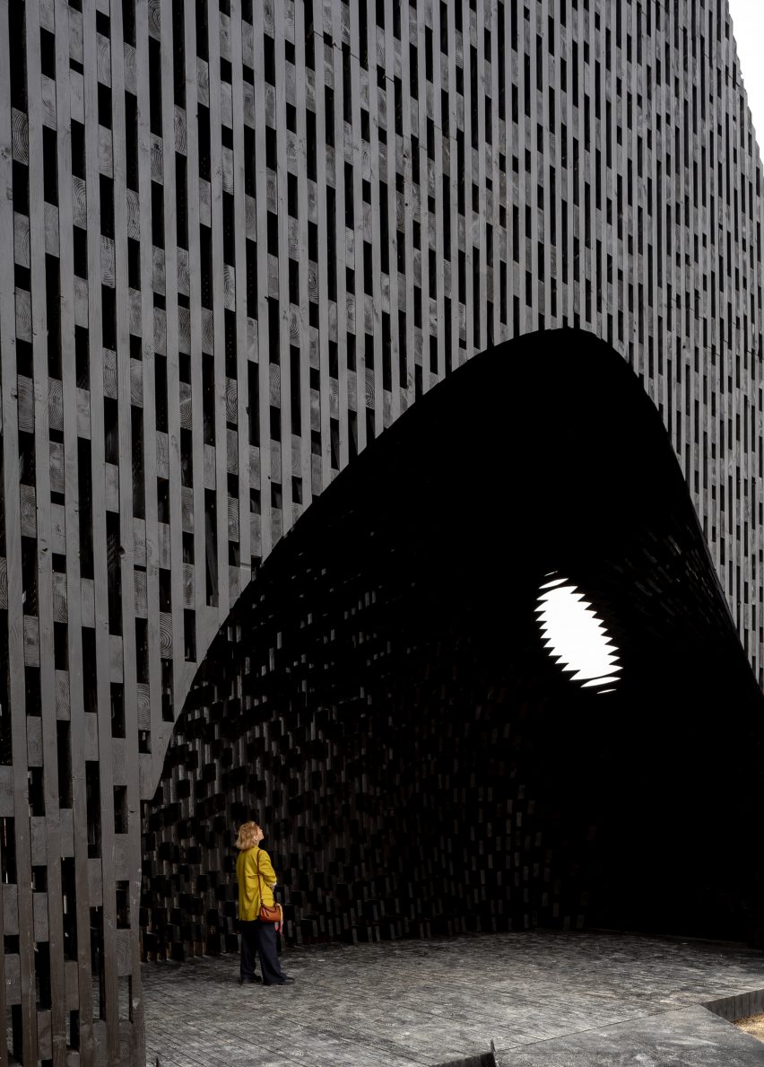 Kwaee pavilion by David Adjaye at Venice Architecture Biennale