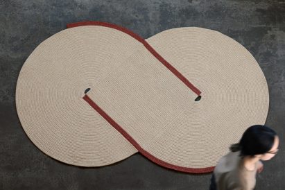 Figure of eight shape rug