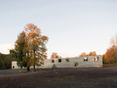Exterior view of Luna House by Pezo von Ellrichshausen