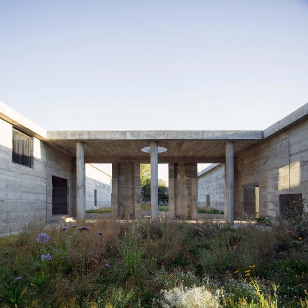 Courtyard view of Luna House by Pezo von Ellrichshausen