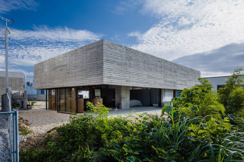Exterior of One-Legged House in Japan by IGArchitects